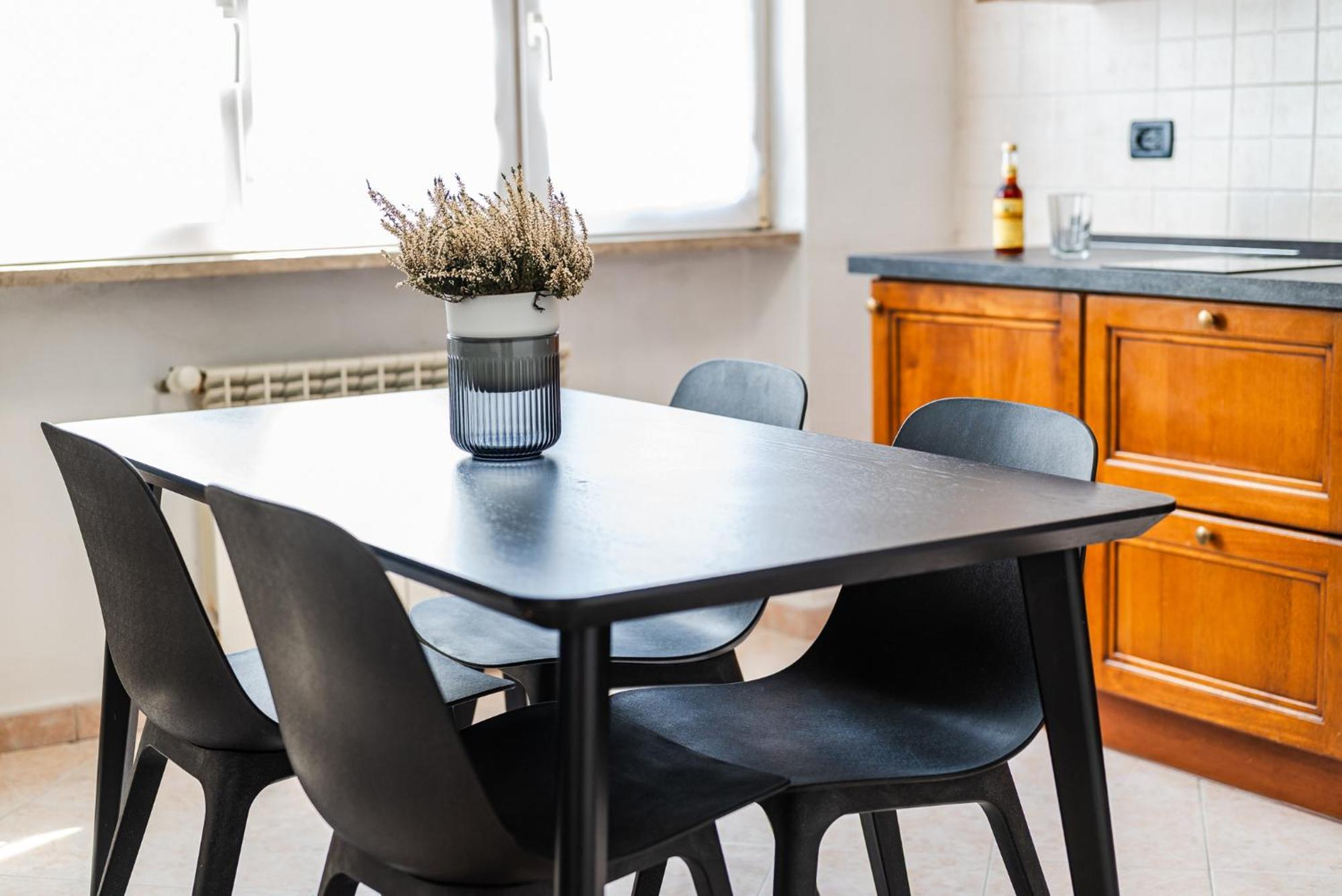 Roma 23, Smartstay Rozzano Buitenkant foto
